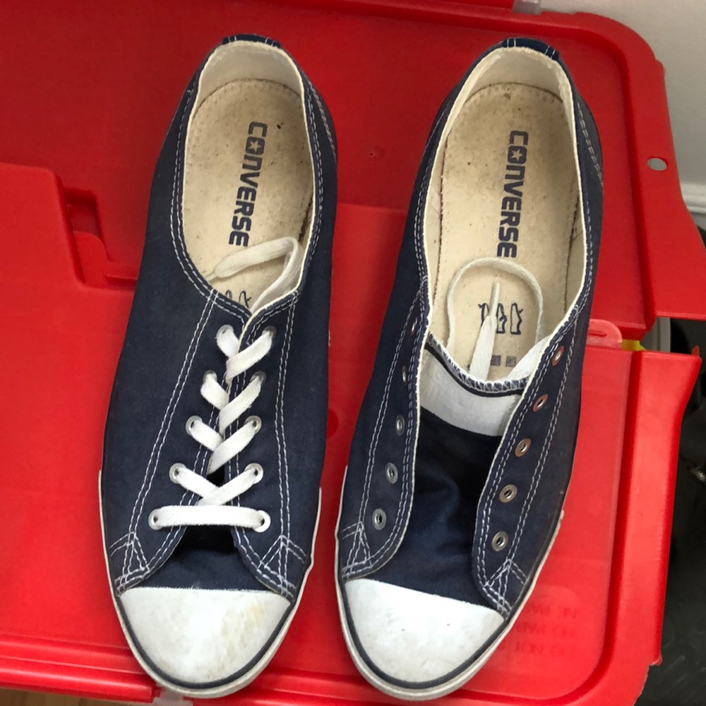 Brand new Converse